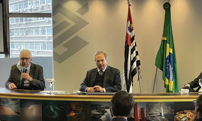 Após reunião em SP, Guedes propõe a criação de comissão com empresários e tributaristas para discutir reforma