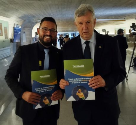 Sem acordo, senadores n&atilde;o registram presen&ccedil;a na CCJ e adiam vota&ccedil;&atilde;o da Reforma Tribut&aacute;ria