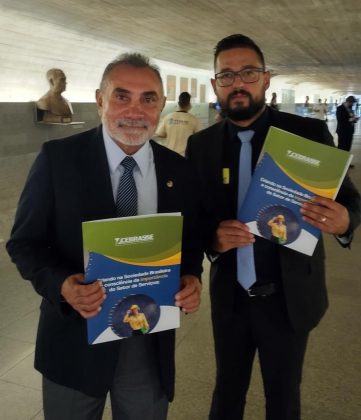 Sem acordo, senadores n&atilde;o registram presen&ccedil;a na CCJ e adiam vota&ccedil;&atilde;o da Reforma Tribut&aacute;ria