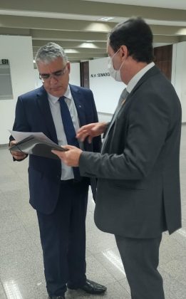 Sem acordo, senadores n&atilde;o registram presen&ccedil;a na CCJ e adiam vota&ccedil;&atilde;o da Reforma Tribut&aacute;ria