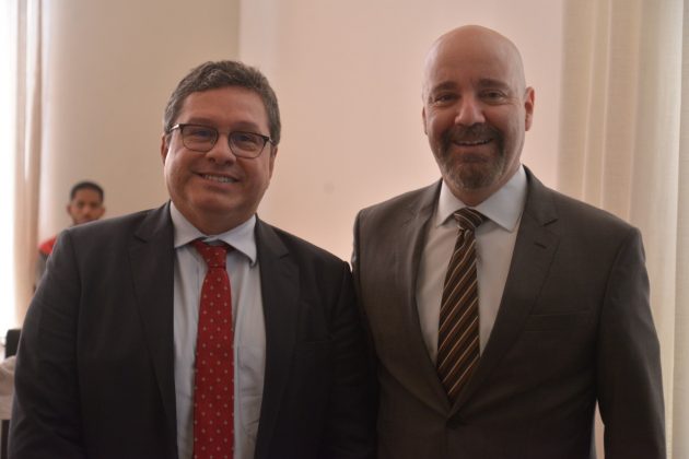 Diniz participa de evento do F&oacute;rum Parlamentar do Empreendedorismo