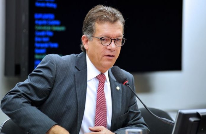 Laércio comemora a aprovação do Código de Defesa do Contribuinte