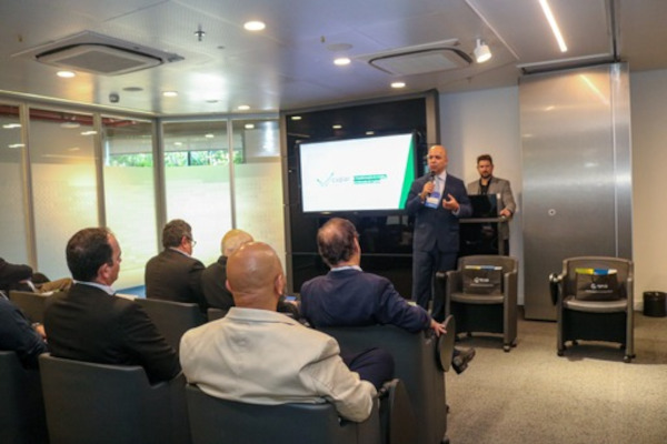 5ª reunião da diretoria nacional da Cebrasse destaca desafios da reforma tributária e alternativas de investimento