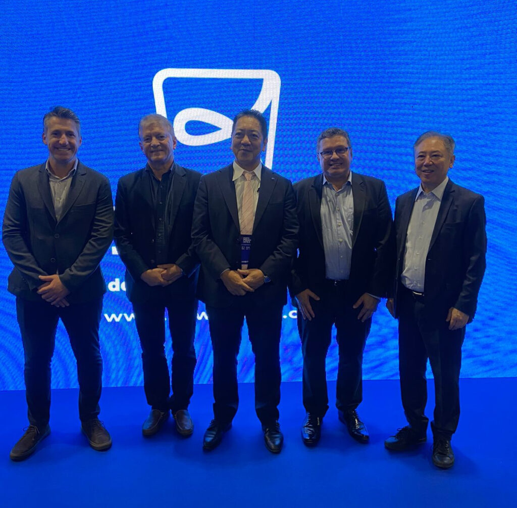 Fabio Kielberman, Consul de Hamamatsu Adelmo Garcia, Nelson Saito, João Diniz e Walter Ihoshi