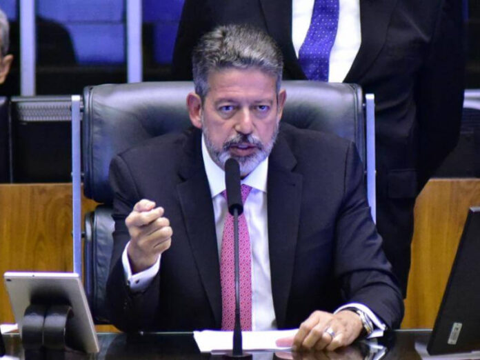 texto5 Para muitos líderes, o fatiamento é a única forma de a reforma tributária ser promulgada pelo Congresso Nacional ainda em 20023. tema será decido em reunião convocada por Arthur Lira com os líderes e relator da medida. Foto: Zeca Ribeiro/Câmara dos Deputados