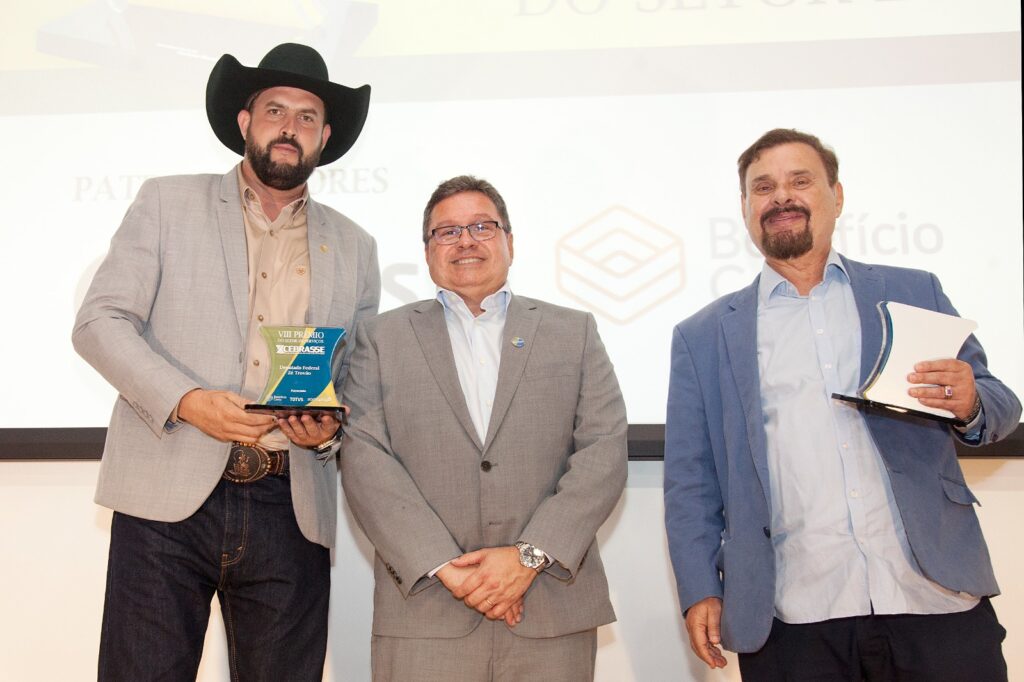 Deputado Zé Trovão, Diniz e Hamilton Brito do Sinfac-SP