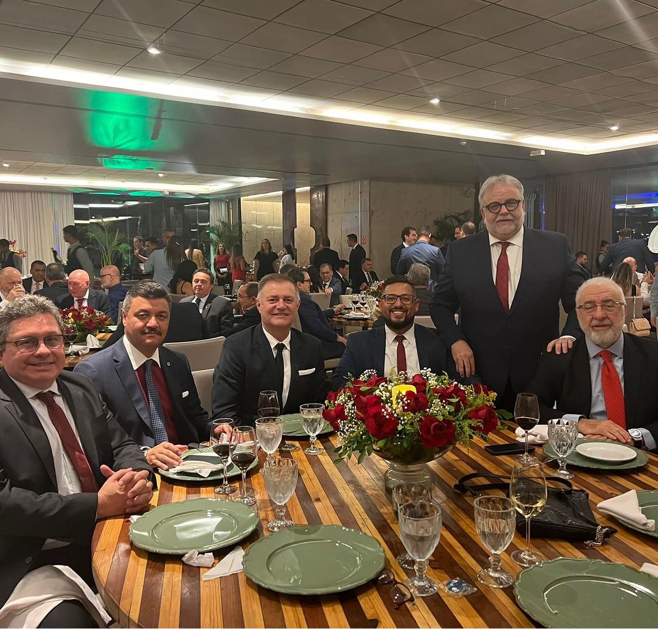 Marcando presença na Confraternização da FENAVIST