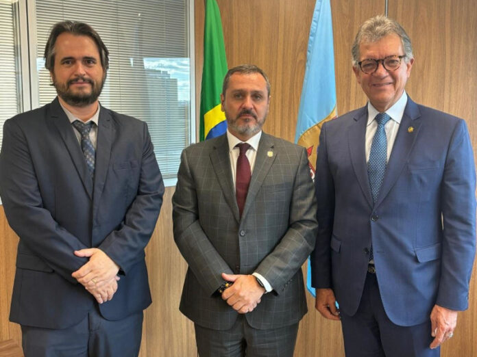 Laércio Oliveira se reúne com diretor-geral da Polícia Federal Laércio Oliveira se reúne com diretor-geral da Polícia Federal