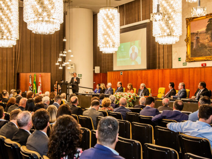 Câmara de São Paulo homenageia os 85 anos do SindHosp