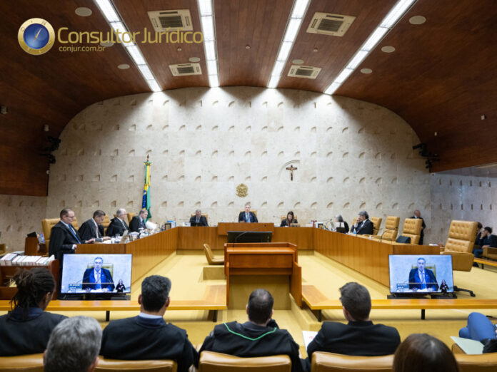 Ministro Luís Roberto Barroso preside sessão plenária no STF em 26 de junho de 2024. Foto: Andressa Anholete/STF