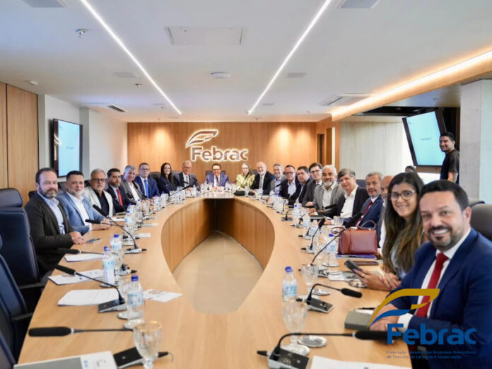 Febrac realiza primeira reunião de 2026 e retoma agenda institucional