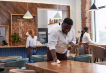 Cebrasse News – 20/02/2026 Estudo da Cebrasse aponta risco de alta de até 27,5% nos custos com redução da jornada para 36 horas