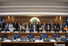 Fenavist acompanha avanços em inovação e inteligência artificial em reunião da CNC Fenavist acompanha avanços em inovação e inteligência artificial em reunião da CNC