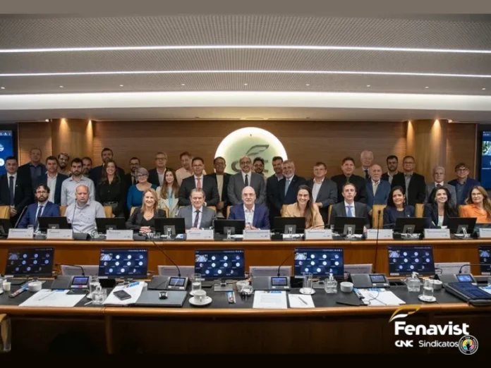 Fenavist acompanha avanços em inovação e inteligência artificial em reunião da CNC