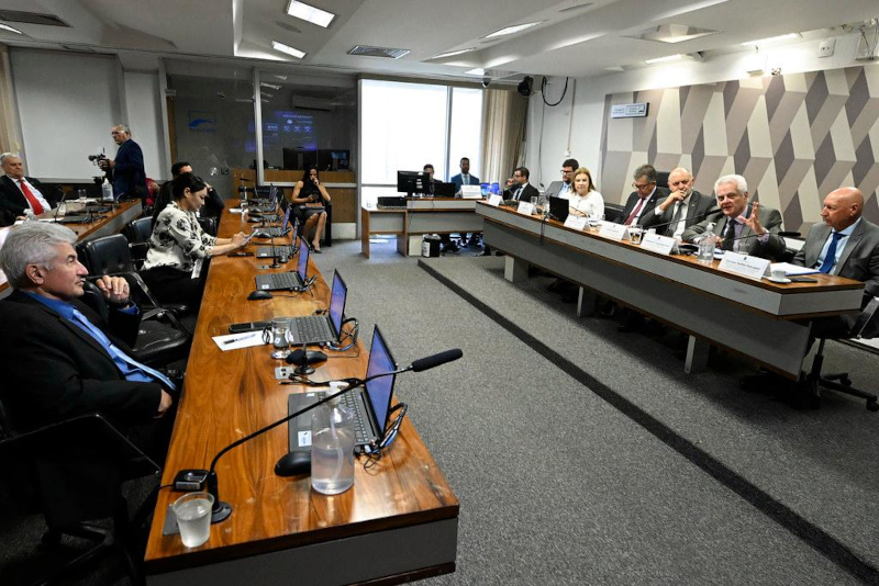 Em audiência na CAS, Cebrasse defende critérios mais realistas para a Lei da Aprendizagem